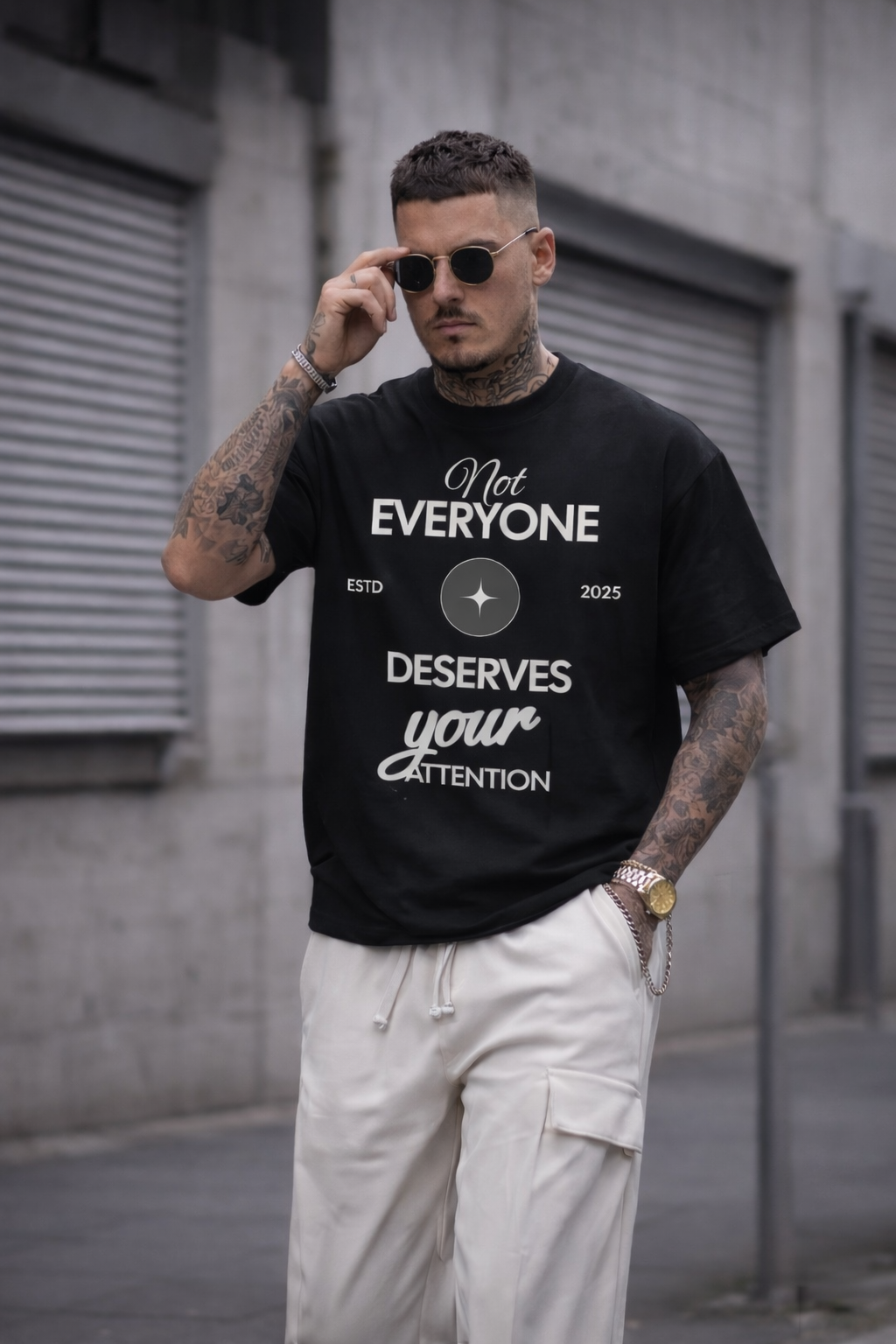 EYO Premium Attention Tee | Organic Cotton, Uplifting Streetwear and high Modern Style.